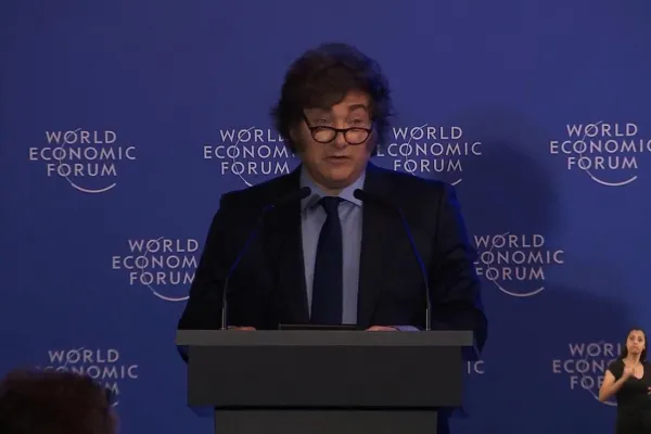 Javier Milei cargó contra los opositores y lanzó: El cepo se lo vamos a poner al Estado