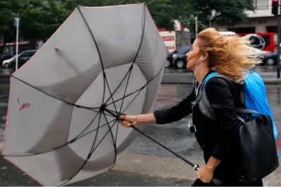 Medio país está en alerta por fuertes vientos: ¿cómo estará el clima el fin de semana?