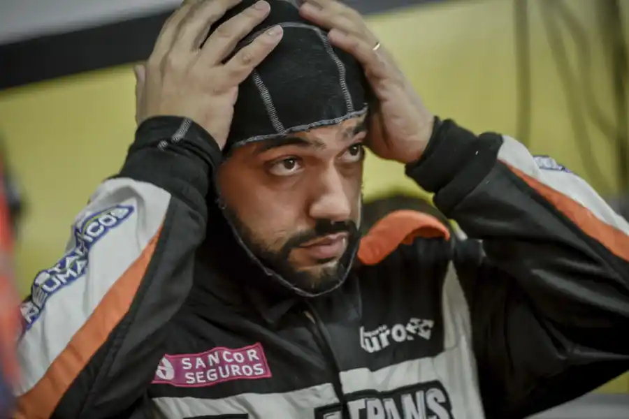 FOTOS DE HERNÁN CAPA.