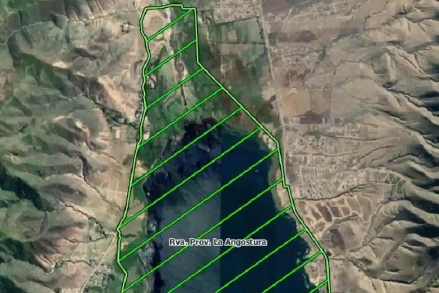 ZONA DELIMITADA. Entre lago y perilago son 1.148 hectáreas para la reserva, constituida en 1996.
