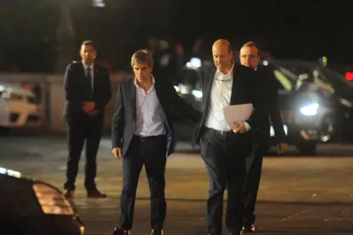 Toto y Sturze, los dos colosos de Milei y un llamado a volver a la normalidad