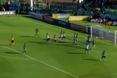 Video: el gol agónico de Brown de Adrogué para dejar afuera de la final a Nueva Chicago
