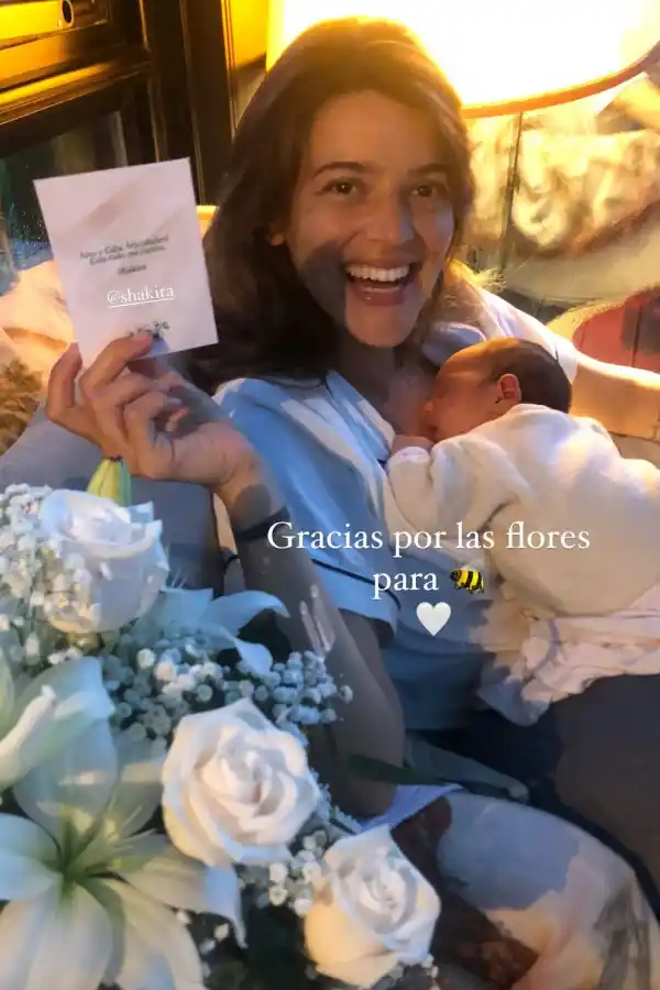 Calu Rivero, con su bebé.