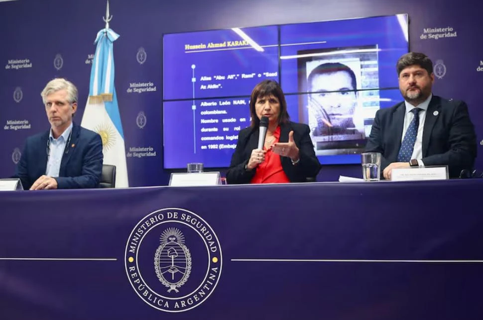 CAPTURA. Bullrich aseguró que Karaki participó de dos atentados en Argentina y que pedirá ayuda a Interpol para localizarlo y detenerlo.