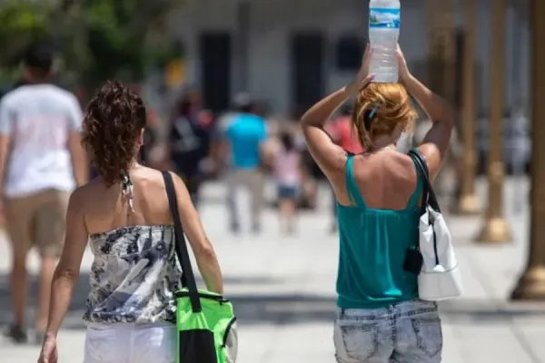 Tardes agobiantes y posibles tormentas: ¿a cuánto llegarán las máximas esta semana en Tucumán?