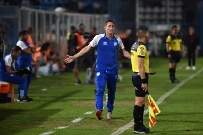 Erramos muchos goles, como nos pasa siempre, dijo Facundo Sava tras el triunfo de Atlético Tucumán