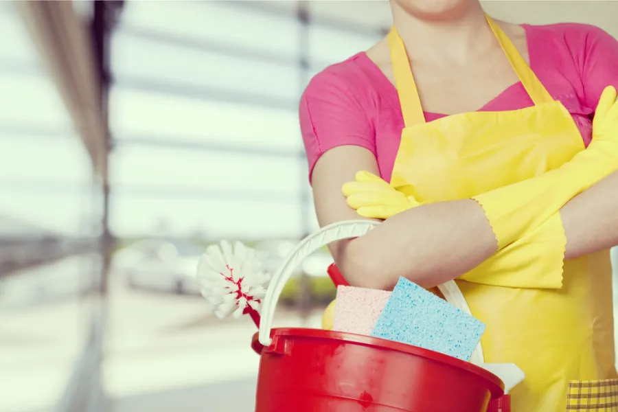 Vacaciones de empleadas domésticas: cuántos días corresponden y cómo pagan