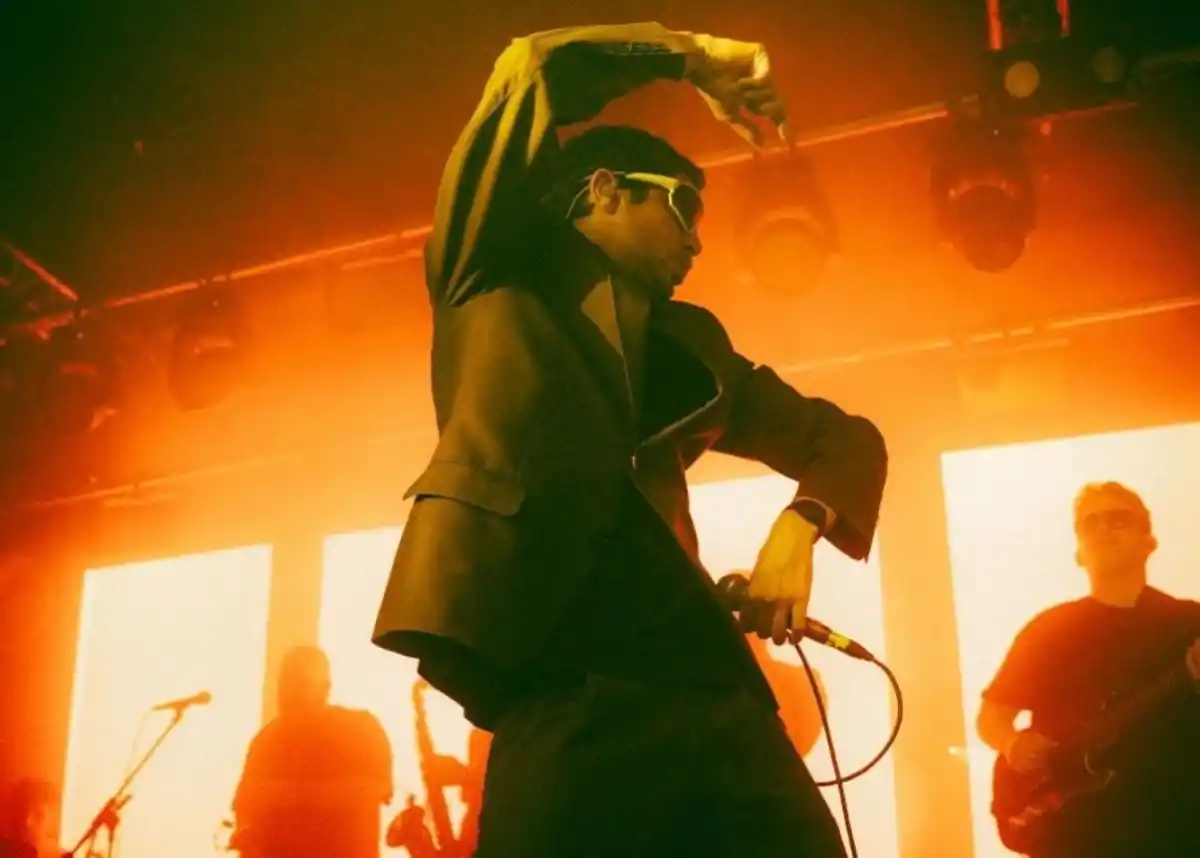 TODO UN PERSONAJE. Kartún es el cantante principal y se encarga de la improvisación en los escenarios. / INSTAGRAM @elkuelgue