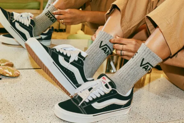 Por que las Vans Knu Skool son un iman para los argentinos que van de compras a Chile