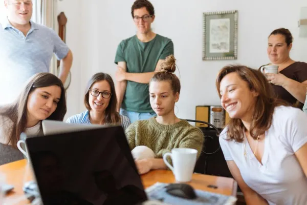 ¿Te gustaría irte de intercambio? Inscribite a esta charla para descubrir oportunidades