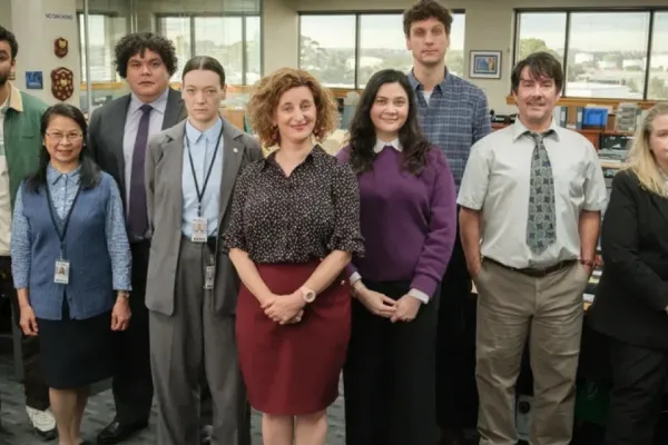 Cómo es la nueva versión de The Office y por qué está siendo fuertemente criticada