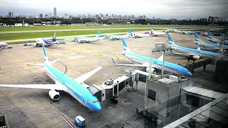 Se suspenderá el movimiento de aviones, entre otros servicios.