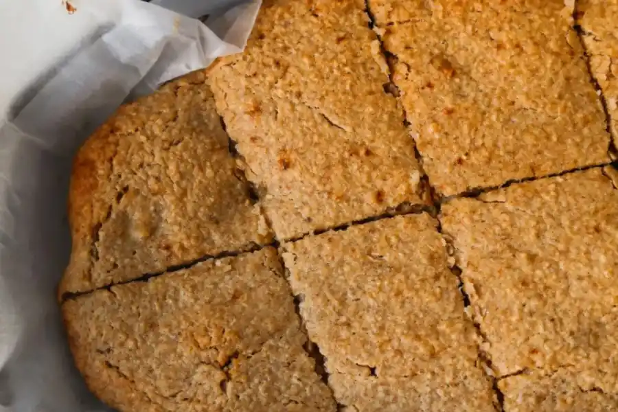 ¿Cómo preparar el bizcochuelo de banana saludable?