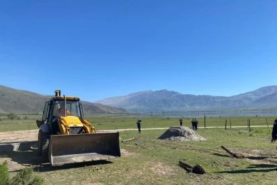 El Gobierno reclama en la Justicia por las usurpaciones: piden demoler casas