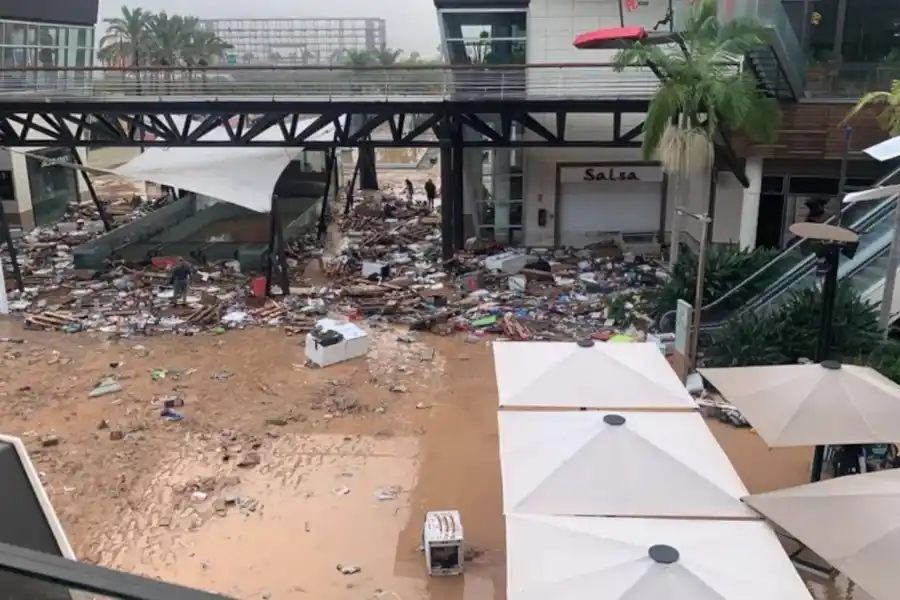 Inundaciones en España: hay más de 70 muertos por desbordes de ríos en Valencia