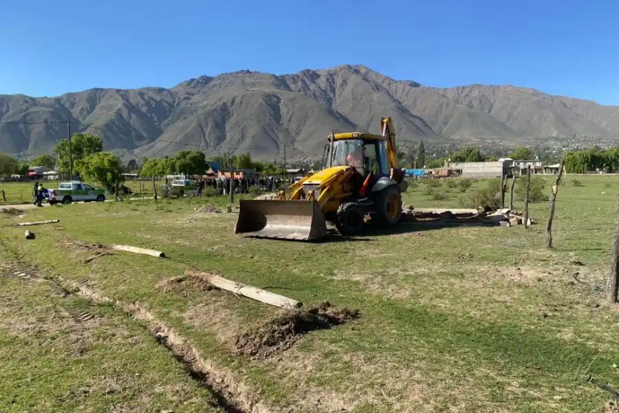 PREOCUPACIÓN. El andar de una topadora movilizó a los compradores.