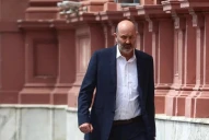 Compras más baratas en el exterior: Sturzenegger dijo que buscan democratizar la franquicia aduanera