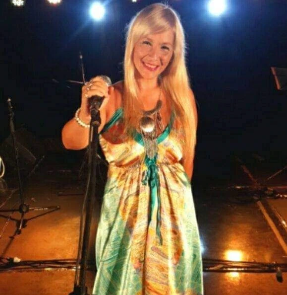 Mariela Narchi lanza su disco de temas propios