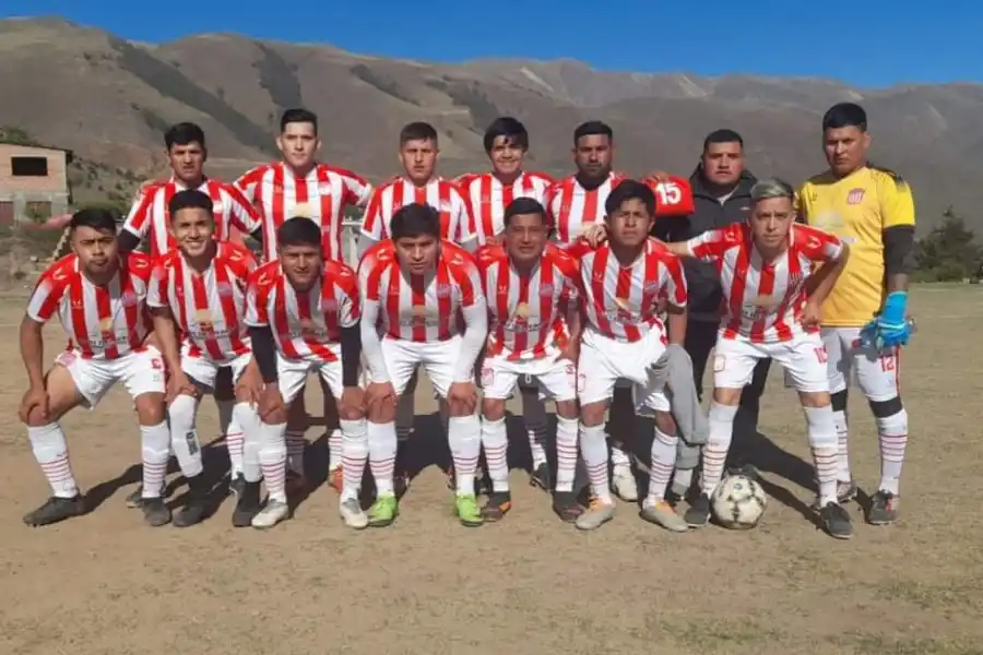 Se inspiraron en San Martín de Tucumán, crearon sus propios clubes o filiales y esperan ansiosos el partido frente a Aldosivi