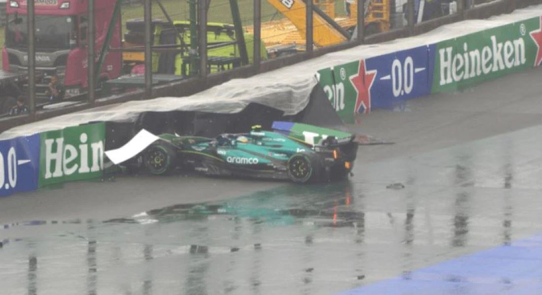 En el inicio de la Q3 hay una nueva bandera roja: el bicampeón mundial Fernando Alonso chocó