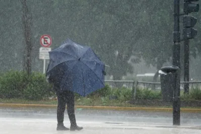 Alerta por tormentas y vientos fuertes: Tucumán y más de medio país esperan mal clima