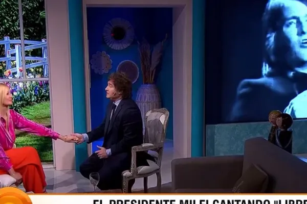 VIDEO. Javier Milei le cantó en vivo a Yuyito González canciones de Elvis y Nino Bravo