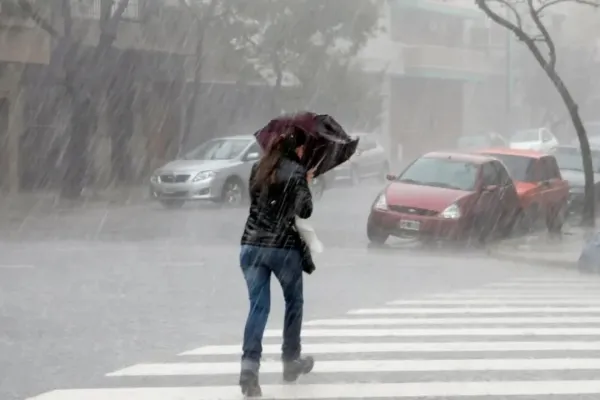 Alerta por tormentas y lluvias intensas en 15 provincias: hasta cuándo rige la advertencia