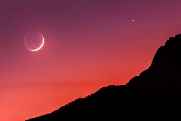 La Luna se unirá a Venus y Saturno: cómo impactará en los signos del zodíaco