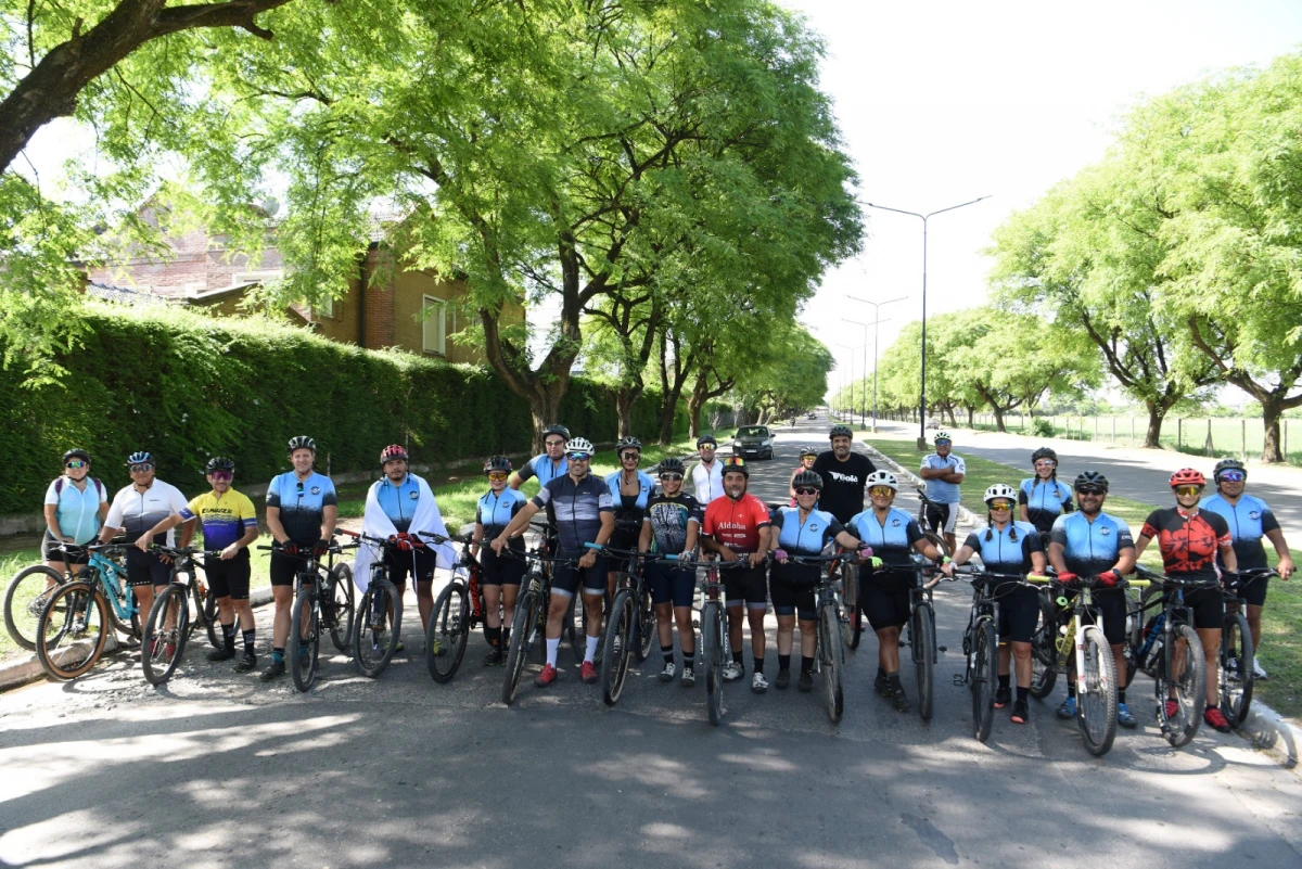 LISTOS PARA LA AVENTURA. El grupo Bike Aventura viajará a Catamarca para visitar a la Virgen del Valle