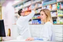 Cuánto cobra un empleado de farmacia en agosto de 2026: salarios por categoría y adicionales