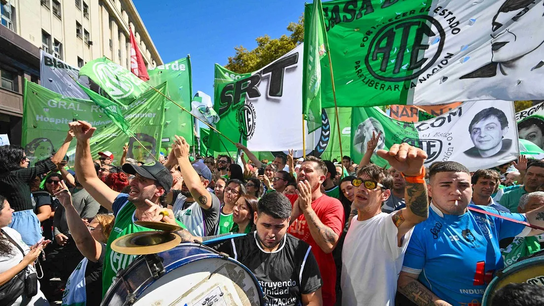 Trabajadores estatales y judiciales inician nuevas protestas