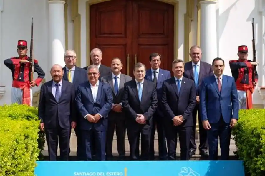 Osvaldo Jaldo participó del encuentro de Gobernadores del Norte Grande con el BID