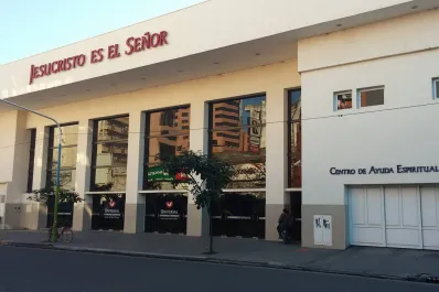 Tucumán: detuvieron a un hombre acusado de abusar de una joven en el ingreso de la Iglesia Universal