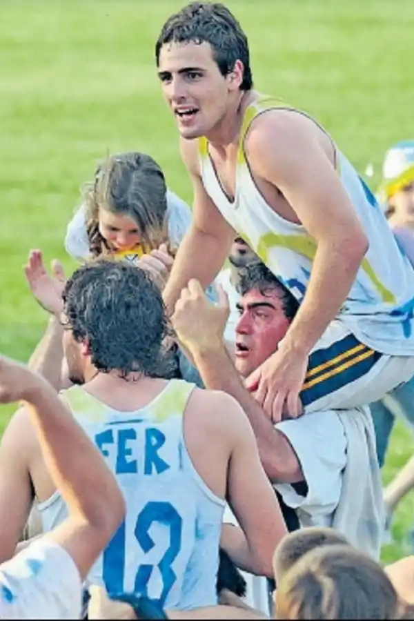 CLAVE. Con 20 años, 