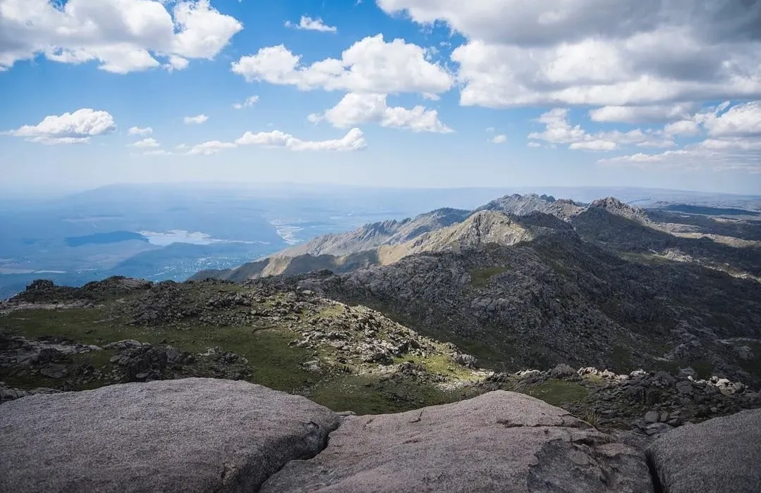 Cerro Champaquí de Córdoba: un hombre de 69 años se descompensó y murió en una excursión