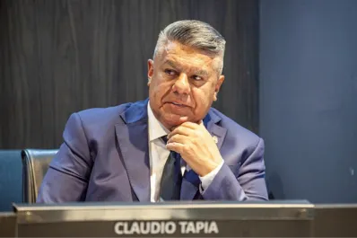 La foto vintage de Claudio Tapia con una camiseta de Boca