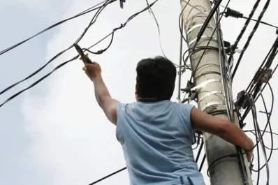 Intentó robar cables y dejó sin luz al bar de una estación de servicio