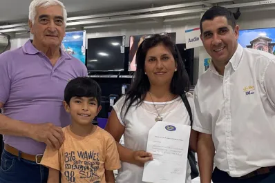 Números de la Suerte: conocé a la lectora que ganó una orden de compra de $120.000 en Castillo