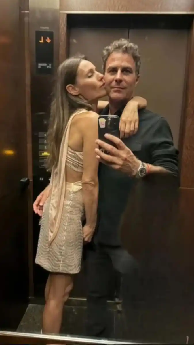 El beso que confirma el romance de Pampita con Martín Pepa