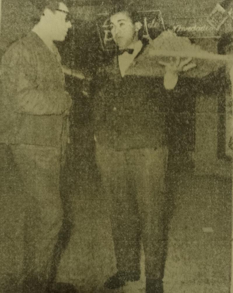 HISTÓRICO. Una foto de Carlos Oscar Rojas siendo entrevistado por LA GACETA a fines de los años '60. ARCHIVO LA GACETA