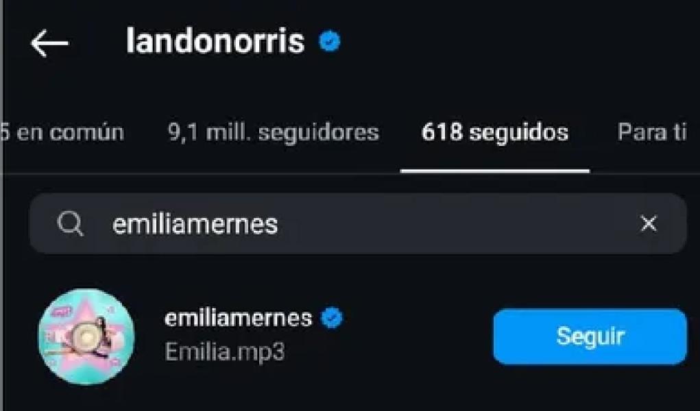 Lando Norris comenzó a seguir a Emilia en Instagram, aunque esta no. 