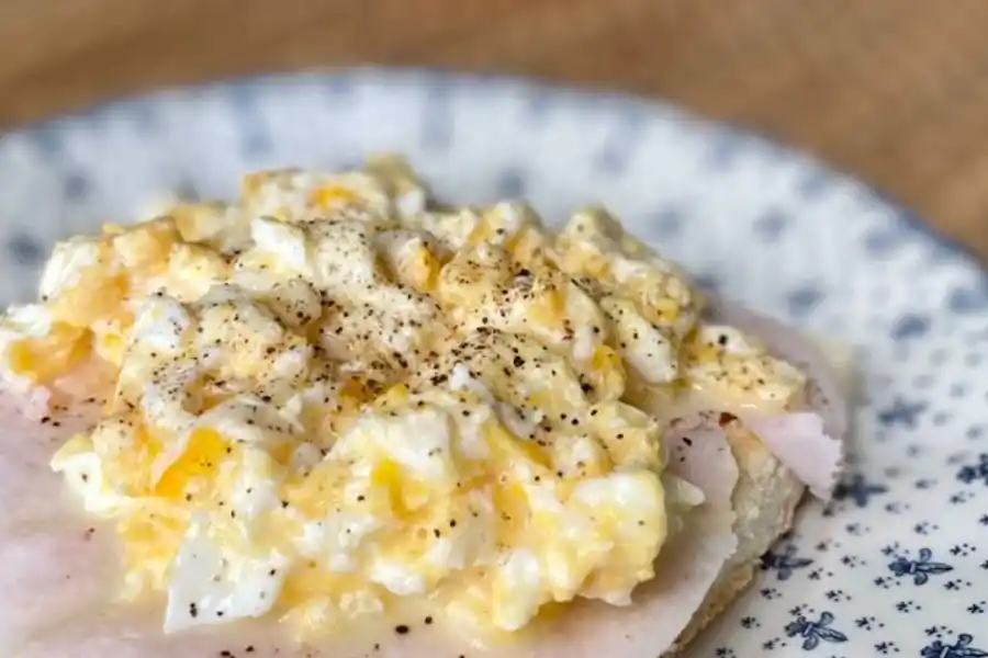 El queso cottage se puede usar en tartas, ensaladas y hasta desayunos.