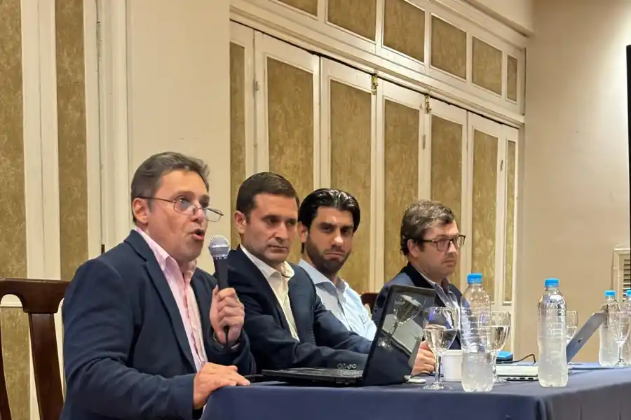 La Libertad Avanza Tucumán realizó un conversatorio sobre políticas de seguridad