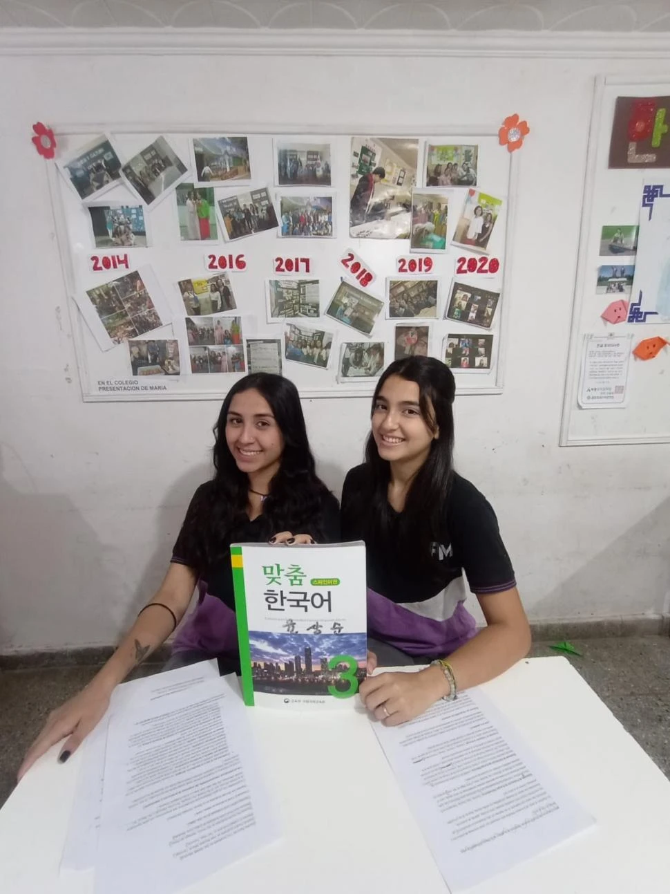 APRENDIZAJE. Las jóvenes pasarán nueve días en la región de Asia oriental.