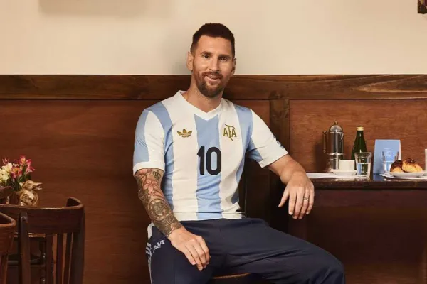 El precio y las formas de pago de la nueva camiseta retro de la Selección Argentina