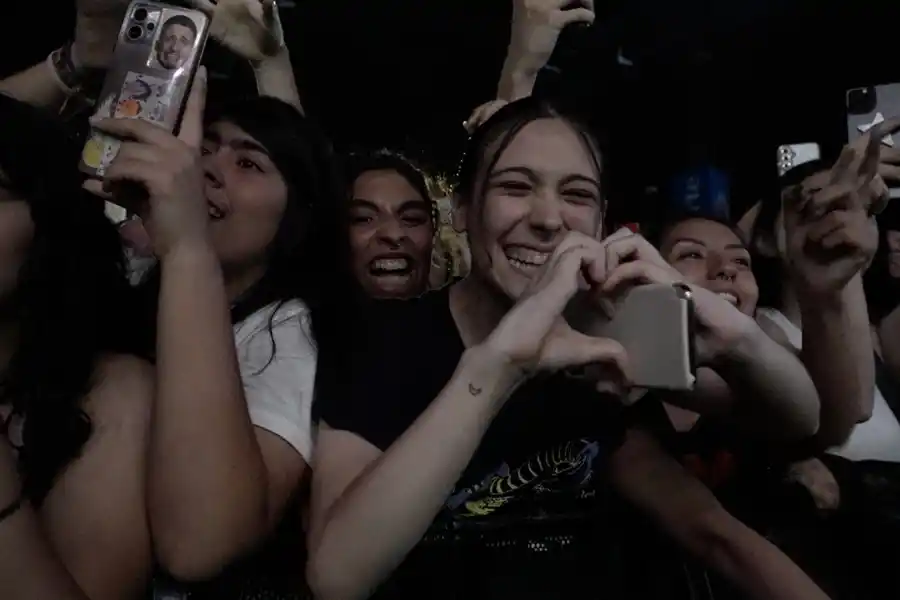 FANÁTICOS. La fiesta fue completa con el fervor de sus seguidores.