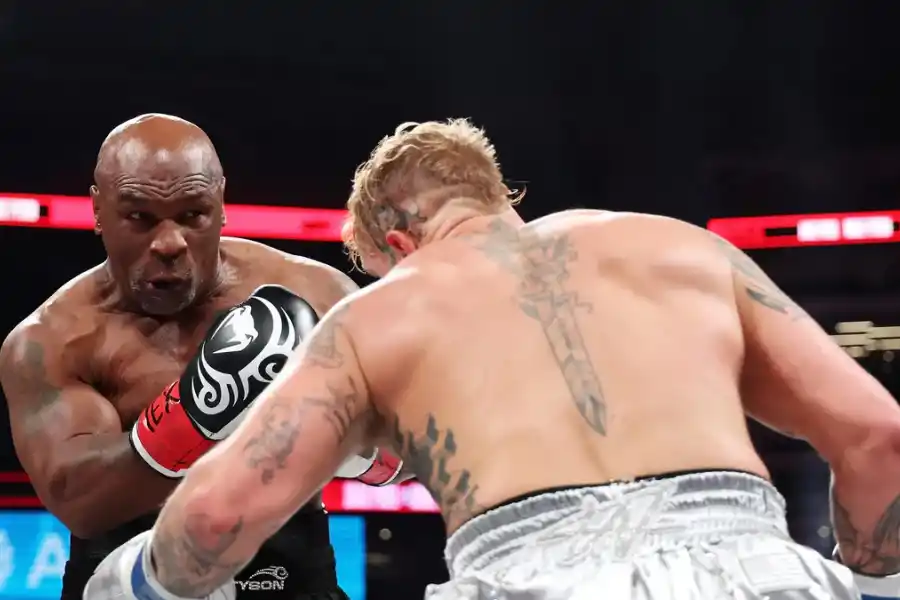 Jake Paul derrotó a Mike Tyson en el AT&T Stadium de Texas. 