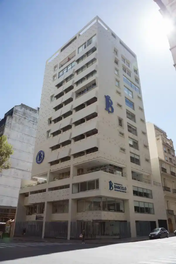 Inscripciones abiertas para la carrera de Medicina en Fundación Barceló