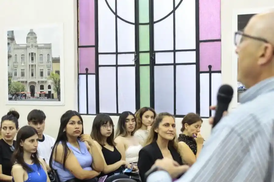 Activá tu carrera universitaria con la Universidad deSan Pablo T