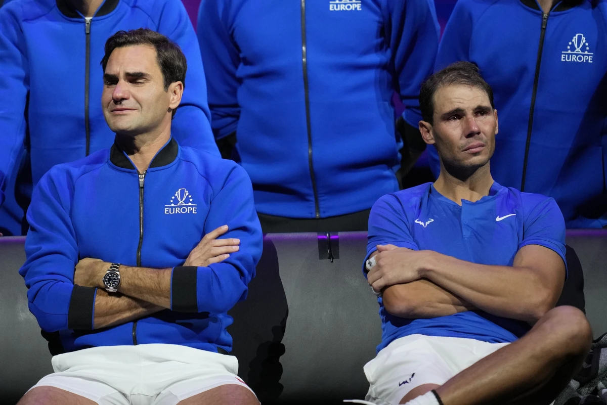 AMIGOS. Roger Federer y Rafael Nadal fueron rivales dentro de la pista, pero forjaron una gran relación fuera de ella.